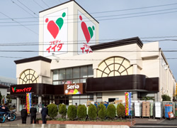 コモディイイダ 埼玉県店舗情報 三郷店